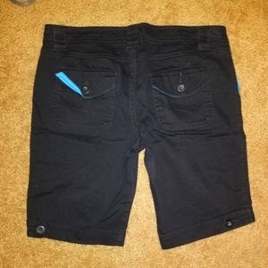 Capris